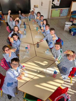 Operacin bocata colaboracion con Manos Unidas - Foto 1